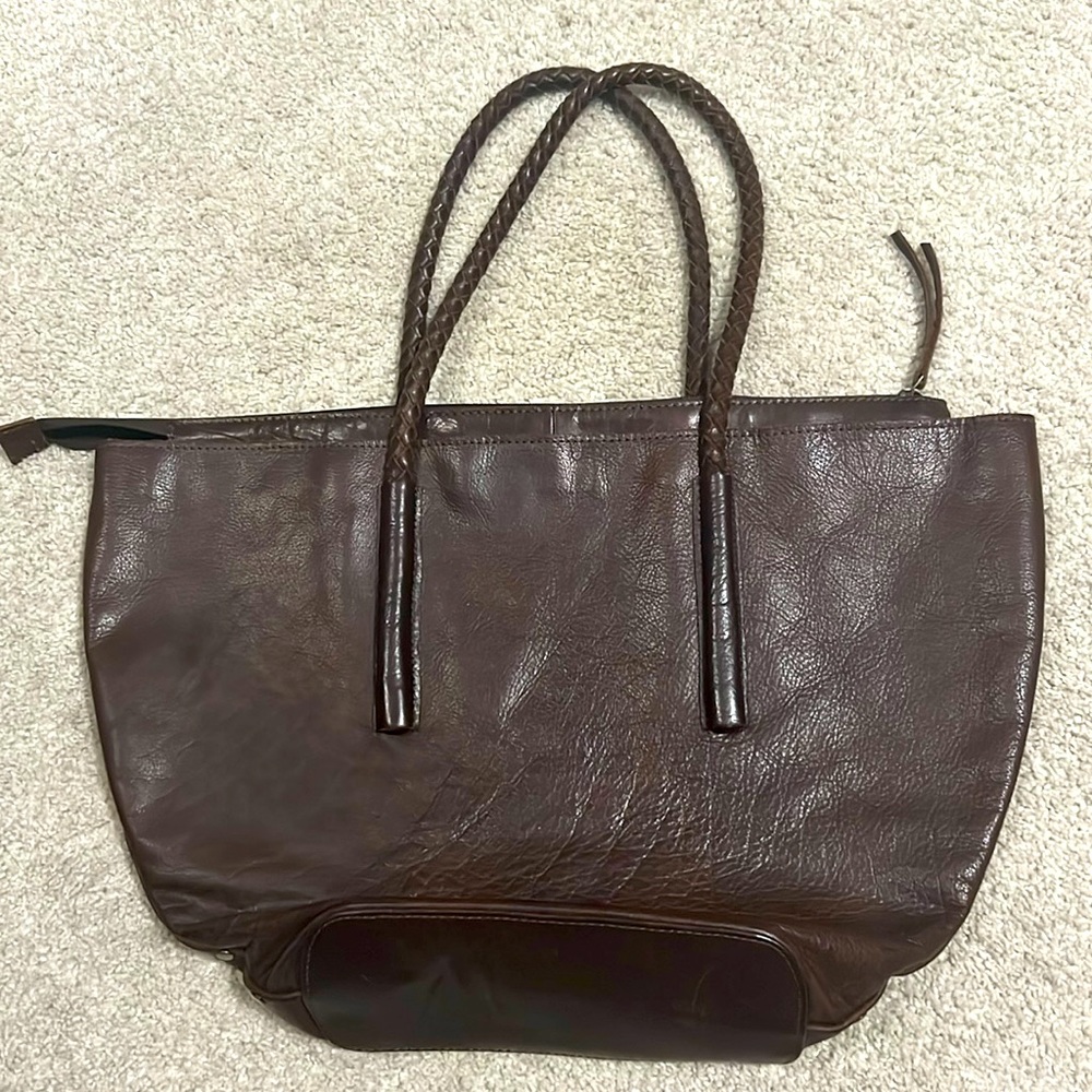 Gorgeous dark brown Noonday Collection leather bag. Great condition.